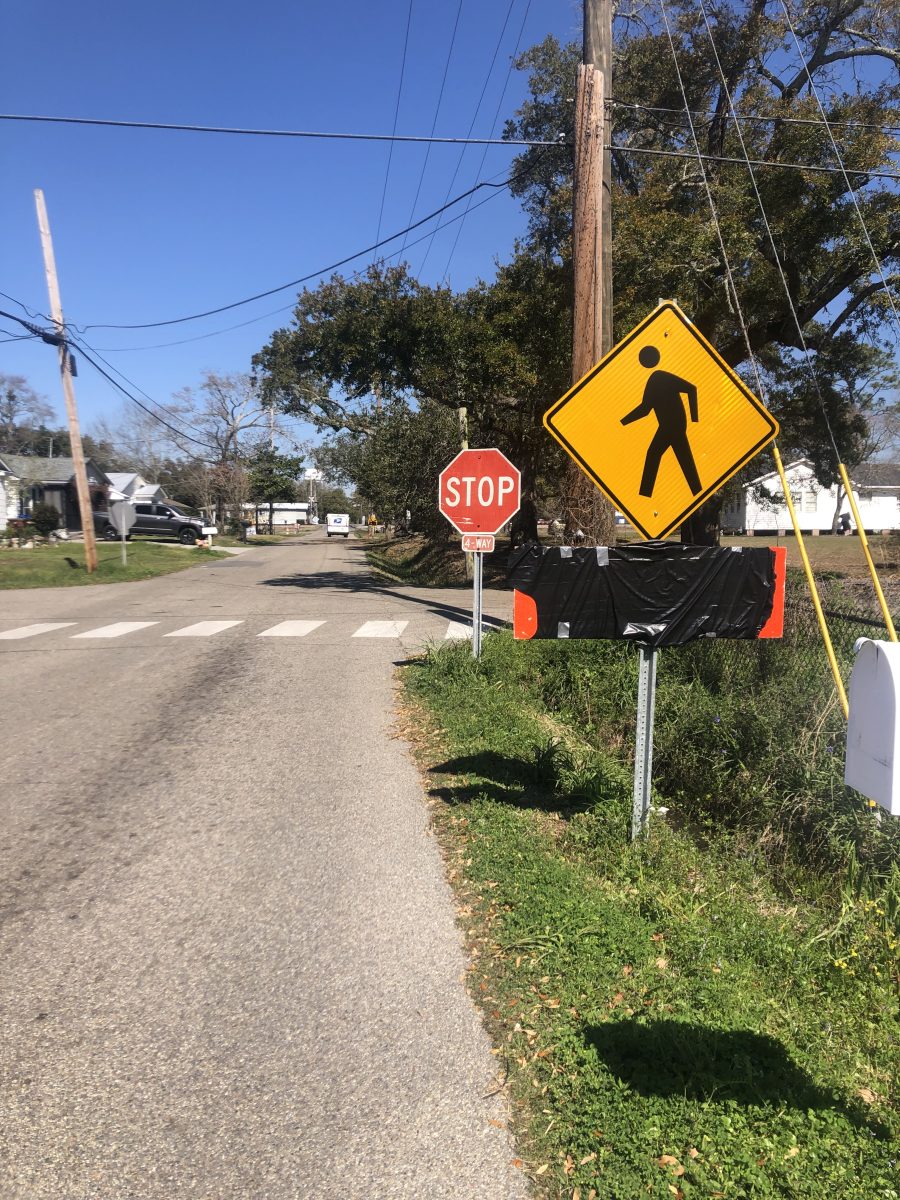 The detour sign just south of the Nicholson Avenue railroad crossing is temporarily covered until work at the crossing is rescheduled. The detour sign just south of the Nicholson Avenue railroad crossing is temporarily covered until work at the crossing is rescheduled. (Photo credit: Toni Miles)