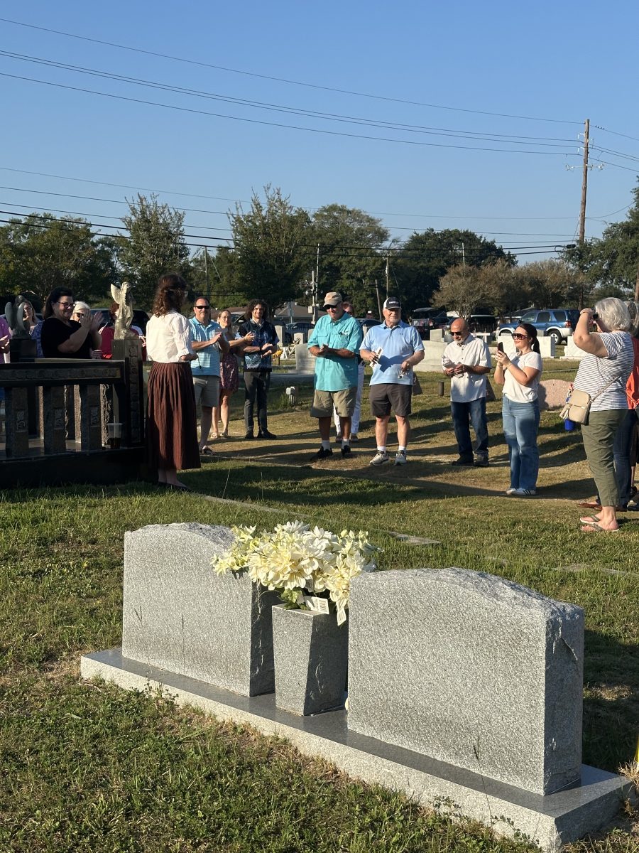 The Long Beach Historical Society’s 29th Annual Historical Cemetery Tour brought history to life at the City Cemetery.