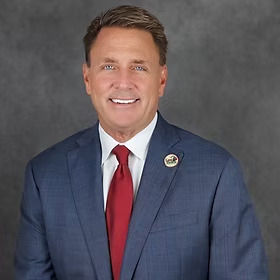 October 9, 2025, marked Long Beach Mayor Tim Pierce’s official “First 100 Days in Office.” On page __, Mayor Pierce shares his thoughts, updates and a look ahead for his term as mayor in a Q & A with the Long Beach Breeze.