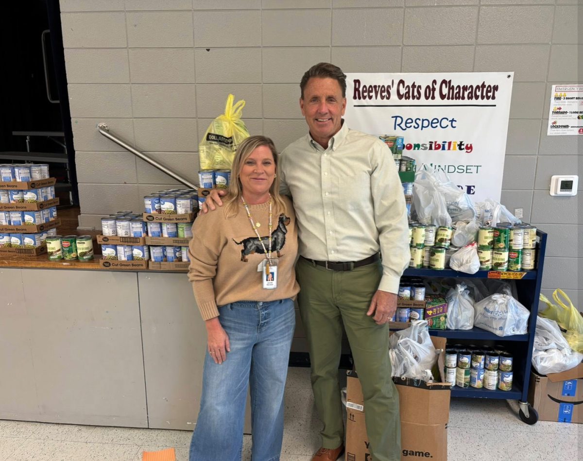 Reeves Elementary joined other schools in the Long Beach School District collecting donated canned green beans for this year’s March of the Mayors food drive.