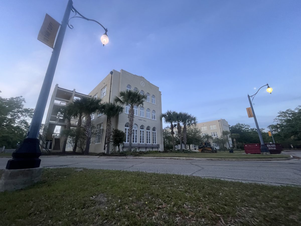 Students at the USM Gulf Park Campus will have an option to complete both their MGCCC associate’s degree and USM’s bachelor’s degree together on the same campus in Long Beach.