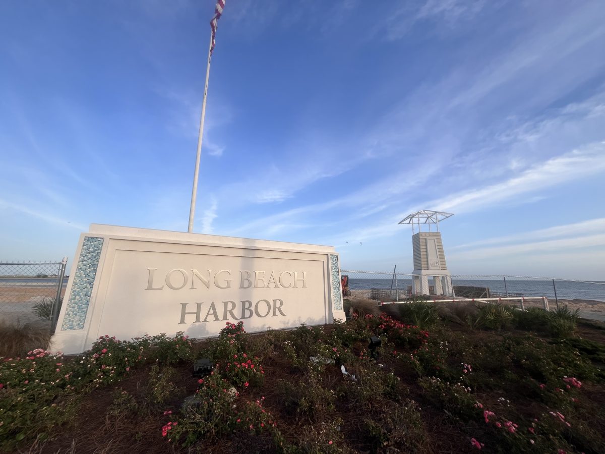Visible progress continues on the City’s Gateway Project, as seen here, where crews are nearing completion of the lighthouse tower. (Photo credit: Toni Miles)
