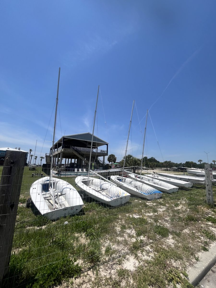 The Long Beach Yacht Club is hosting its annual sail camp for youth in June. (Photo credit: Toni Miles)