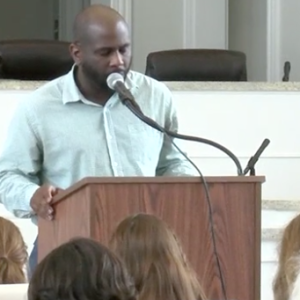 The City of Long Beach will host its annual National Day of Prayer service at City Hall on Thursday, May 7, at 12:15 p.m.